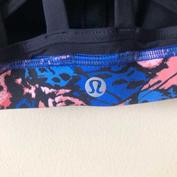 LuLulemon sports bra! - Picture 3 of 3